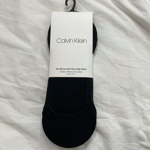 Calvin Klein Men’s 3 pairs No Show Non-Slip Socks